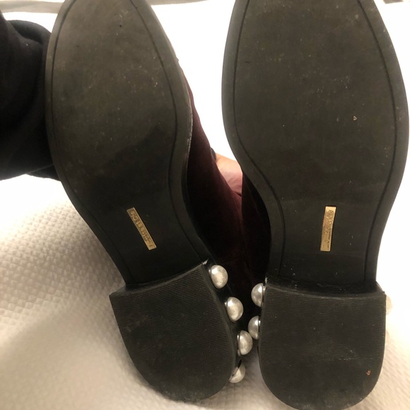 Louise et Cie Maroon Velvet Glass Pearl Bootie - Picture 4 of 9